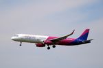 HA-LXO @ EKCH - HA-LXO landing rw 22L