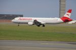 OE-LBF @ CPH - OE-LBF landed rw 22L