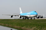 PH-CKD @ EHAM - at spl - by Ronald