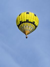 G-CETK - Spotted over Basingstoke, England - by maves.photos