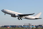 G-VYGL @ EHAM - at spl - by Ronald