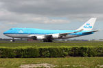 PH-BFO @ EHAM - at spl - by Ronald