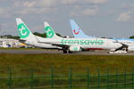 F-HUYK @ LFRB - Boeing 737-86N, Push back, Brest-Bretagne airport (LFRB-BES) - by Yves-Q