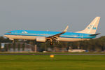 PH-BCE @ EHAM - at spl - by Ronald