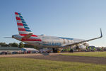 N167AN @ KOSH - Unloading on return to AirVenture 2022 after veterans' Honor Flight to Washington - by Alan Howell