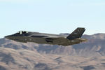 15-5138 @ KLSV - Nellis airshow 2017