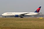 N865DA @ EHAM - at spl - by Ronald