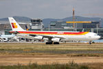 EC-KOU @ EDDF - at fra - by Ronald
