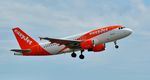 G-EZDR @ BOH - Climbing from 26 - by John Coates