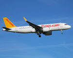 TC-NCI @ EKCH - TC-NCI landing rw 04L - by Erik Oxtorp
