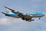 PH-CKA @ EHAM - at spl - by Ronald