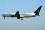 N653UA @ EBBR - at bru - by Ronald