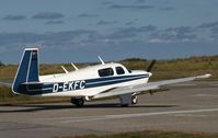 D-EKFC @ EDXH - backtrack after landing - by Volker Leissing