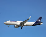 D-AINR @ EKCH - D-AINR landing rw 30 - by Erik Oxtorp