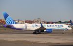 N14106 @ KEWR - Boeing 757-224 - by Mark Pasqualino