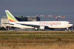 ET-ANU @ LFPG - at cdg - by Ronald