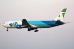 CS-TLZ @ EHAM - at eham - by Ronald