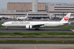 JA731J @ RJTT - at hnd - by Ronald