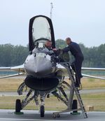 FA-87 @ EBBL - General Dynamics (SABCA) F-16AM Fighting Falcon of the FAeB (Belgian air force) in 'Dream Viper' special colours at the 2022 Sanicole Spottersday at Kleine Brogel air base - by Ingo Warnecke