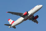 OE-LBI @ EDDL - at dus - by Ronald