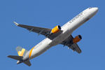 D-AIAE @ EDDL - at dus - by Ronald