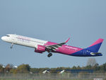HA-LVF @ EKCH - RWY22R from St. Magleby - by Lars Baek