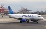 N876UA @ KEWR - Airbus A319-132 - by Mark Pasqualino