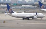 N73259 @ KEWR - Boeing 737-824