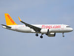 TC-NCO @ EKCH - RWY04L - by Lars Baek