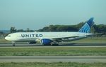 N798UA @ LIRF - Boeing 777-222/ER