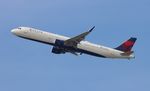 N129DN @ KATL - ATL 2022 - by Florida Metal