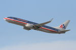 N890NN @ KLAX - American B738, N890NN departing 25R LAX - by Mark Kalfas