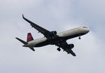 N381DZ @ KTPA - TPA 2022 - by Florida Metal