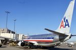 N858NN @ KPHX - American Airlines B738 Boeing 737-823, N858NN AT PHX - by Mark Kalfas