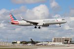 N907AA @ KMIA - MIA 2022 - by Florida Metal