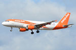 OE-IZU @ EKCH - RWY22L - by Lars Bæk