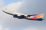 HL7436 @ LOWW - Asiana Boeing 747 - by Andreas Ranner