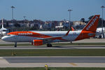 OE-IVZ @ LPPT - Taxiing - by micka2b