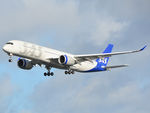 SE-RSA @ EKCH - RWY22L - by Lars Bæk
