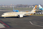 A6-BLK @ EHAM - at spl - by Ronald
