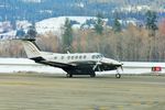 C-FNNC @ CYLW - Departure to Terrace (YXT). - by Koala