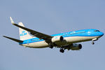 PH-BXF @ EKCH - RWY04L