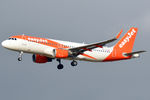 HB-JXP @ EKCH - RWY22L - by Lars Bæk