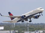 N67171 @ KFLL - FLL 2022 - by Florida Metal