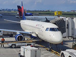 N263SY @ KLGA - At La Guardia - by Micha Lueck