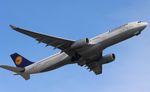 D-AIKK @ KATL - Lufthansa A330-300 zx - by Florida Metal