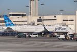 N946JL @ KLAX - Airbus A321-231