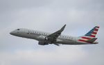 N520SY @ KLAX - ERJ-170-200LR