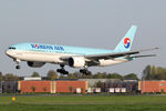 HL7598 @ EHAM - at spl - by Ronald