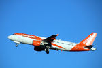 OE-IZD @ EKCH - OE-IZD taking off rw 22R